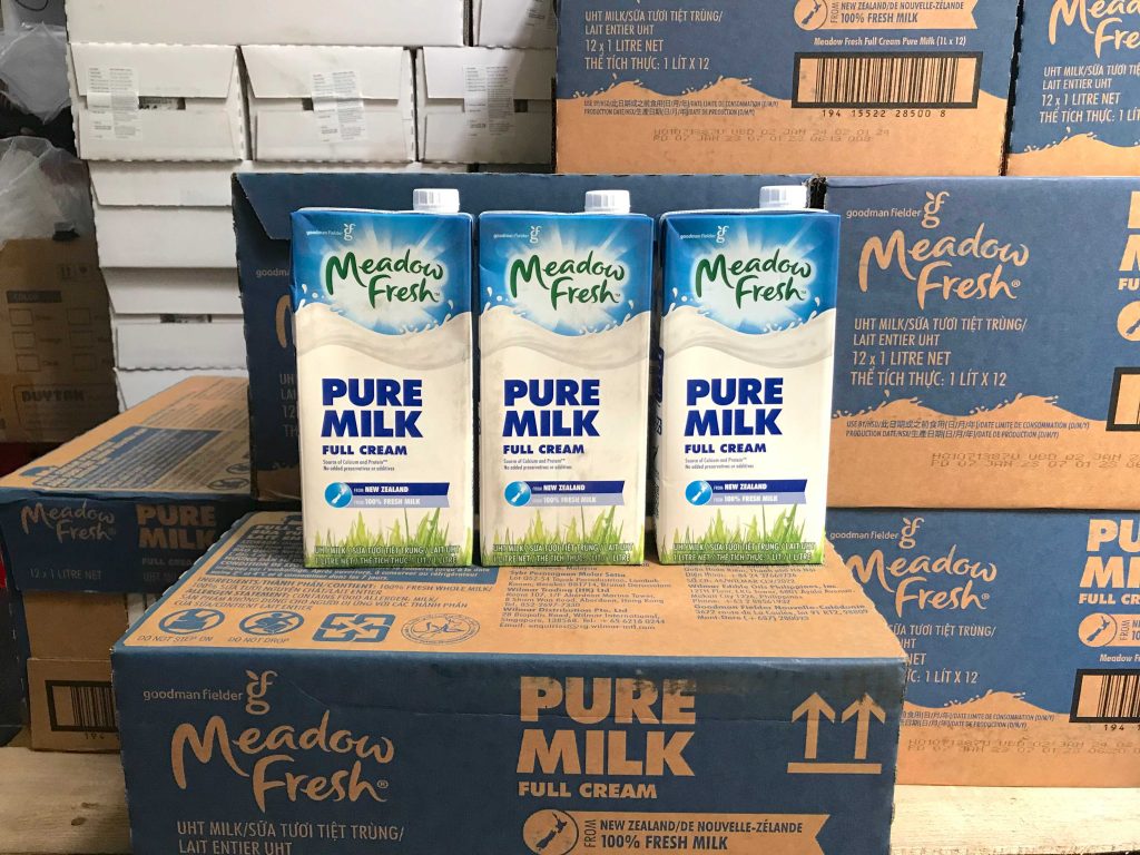 sữa tươi meadow fresh nguyên kem hộp 1L 
