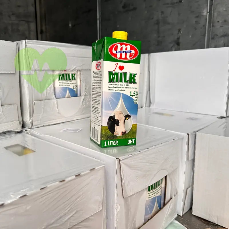 Sữa tươi mlekovita ilovemilk ít béo nhập khẩu Ba Lan